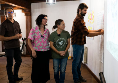 Mapeos participativos y escenarios de futuro para evaluar los servicios de los ecosistemas en Puebla de la Sierra